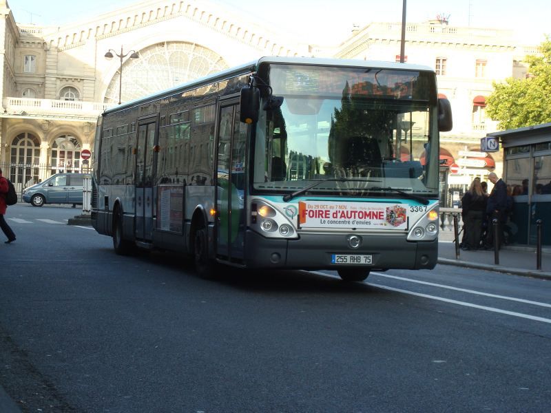 bus410.jpg