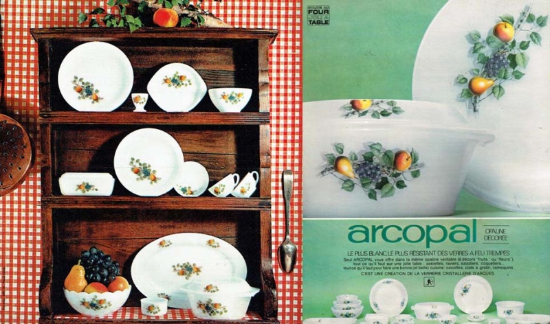 Ensemble de vaisselle Arcopal français de 6, Arc Arcopal France, assiettes  en verre de lait avec des fleurs, vaisselle Arcopal -  France